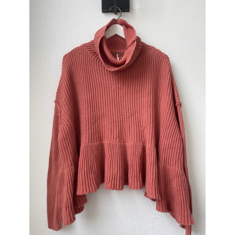 Free People Layer Cake Sweater in Rose Icing Size Small